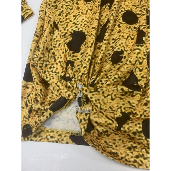 Cheetah Patterned Long Sleeve T-shirt - Picture 3 of 9